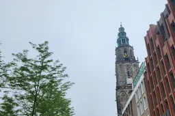martinitoren bewolkt
