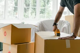 pexels-ketut-subiyanto-4246106