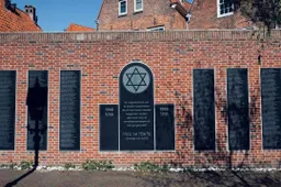 monument-67935f34c60fc