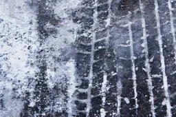 snow-4978634-1920-915x518-1