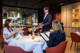 Nova_College_Hotelschool_restaurant_Klasse2