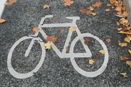 bicycle-path-491313_1920