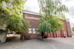 260806 3869 Annatheater