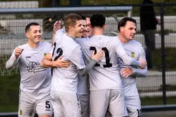 251130 6962 Amateurvoetbal HVV Helmond   Handel
