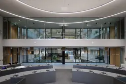 240312 0198 Nieuw Huis voor de Stad gedoe levering meubilair