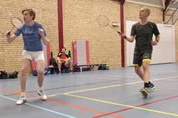 2025-10-12b Persbericht_Orbit2001_Badmintonners Orbit2001 slaan meteen raak.