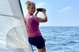 Greetje-Tops-verrrekijker