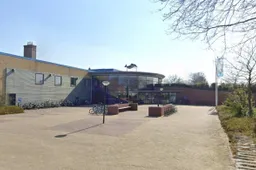 zwembad de dolfijn hoogeveen