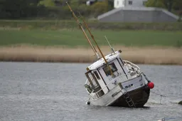 gezonken boot inge wallumrod via pixabay