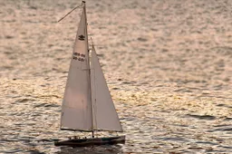 zeilboot popi