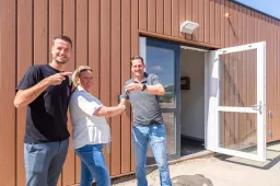 Sleuteloverdracht Kindcenrum Stella Nova (© Kincentrum Stella Nova)