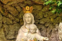 statue 5113673 1280