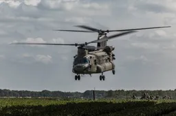 Chinook transporthelikopter (1)