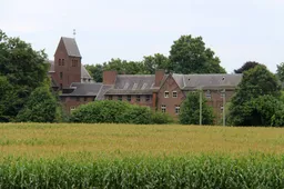 Baexem_-_Lindelaan_8_Klooster_Mariabosch