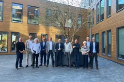 afbeelding energiegemeenschap ondertekening