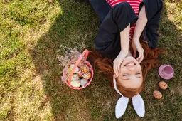 top-view-portrait-smiling-happy-red-head-woman