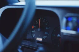 pexels-car-1281659