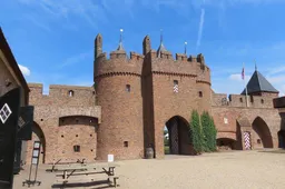 kasteel Doornenburg Voor Burg JP