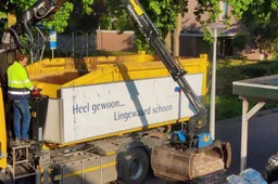 tegels ophalen.Gemeente Lingewaard