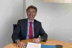 Notaris Han Castrop is op 8 april te gast bij Alzheimer Café Lingewaard.Tonnie Bruins