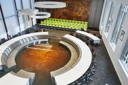 raadzaal klavier