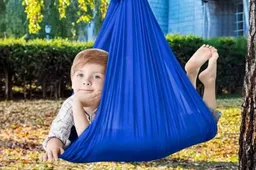 milo-en-moon-therapieschommel-voor-kinderen