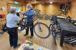 fietsen repareren fb 1