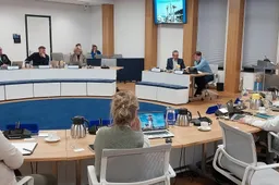 raadsvergadering-afscheid oude raad-1