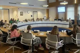 verkiezingsstrijd kinderraad 651515472_1401622182005151_7475481875216401515_n-1