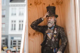 ©VVVHartvanLimburg Carillon beeld Architect Pierre Cuypers (1)