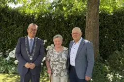 60 jaar getrouwd - Linne -743841549_1513555824145119_8672614927222091715_n-1