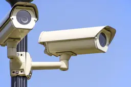 Ruim 2 miljoen flitsboetes in 8 maanden, 39% meer boetes voor door rood rijden-1