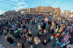 2025-11-22 Intoch Sinterklaas Uden-0