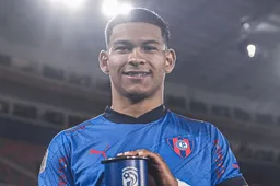 Who is new Man Utd signing Diego Leon and the surprise legend who found him