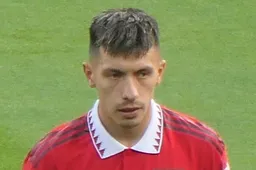 Man Utd 'turn down Argentine defender' as option to replace injured Martinez