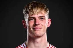 Man Utd verdict on 'freakish' midfielder in transfer window