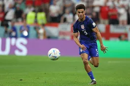 Man Utd have chance to sign top league defender after Liverpool step aside