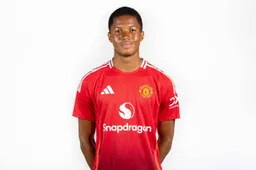 Amorim 'fast-tracks' starlet into Man Utd first team 'due to lack of belief in strikers'