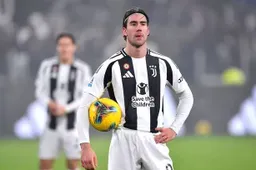 Man Utd battle it out with Arsenal for Juve striker ready to move in cut price deal