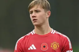 Thwaites scores as Man Utd U-18s continue winning start to season against Burnley