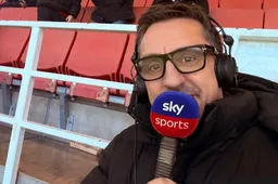 Gary Neville blasts Man Utd lack of drive against Everton asking where was the 'Alamo'