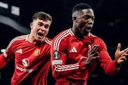 Mainoo given World Cup advice by Giggs 'as he considers' Man Utd exit