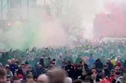 Thousands of fans protest at Man Utd clash with Fulham calling for change