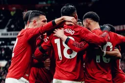 Neville says why Carrick job 'exceptional' and not just putting players 'in right place'