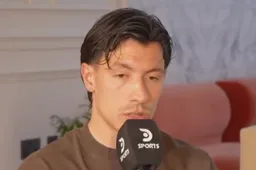 Lisandro Martinez says Carrick is 'connecting Man Utd with its history'