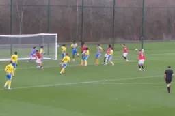 Carrick watches on as starlet hits double in Man U21s win over Southampton