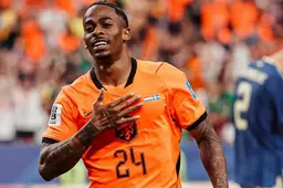 Summerville tells of 'aiming for the highest level' amid Man Utd talks for winger