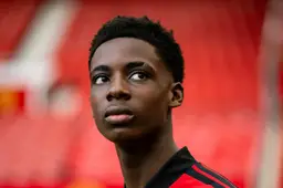 Man Utd sign exciting midfield prodigy David Eze in more heartache for Man City