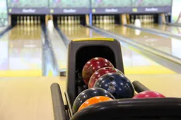 bowling 237905 1280 sharonay