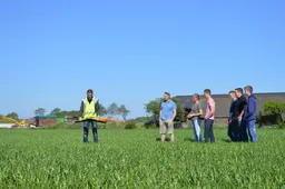 pn09052016-dronevliegen-landbouw-koekange2